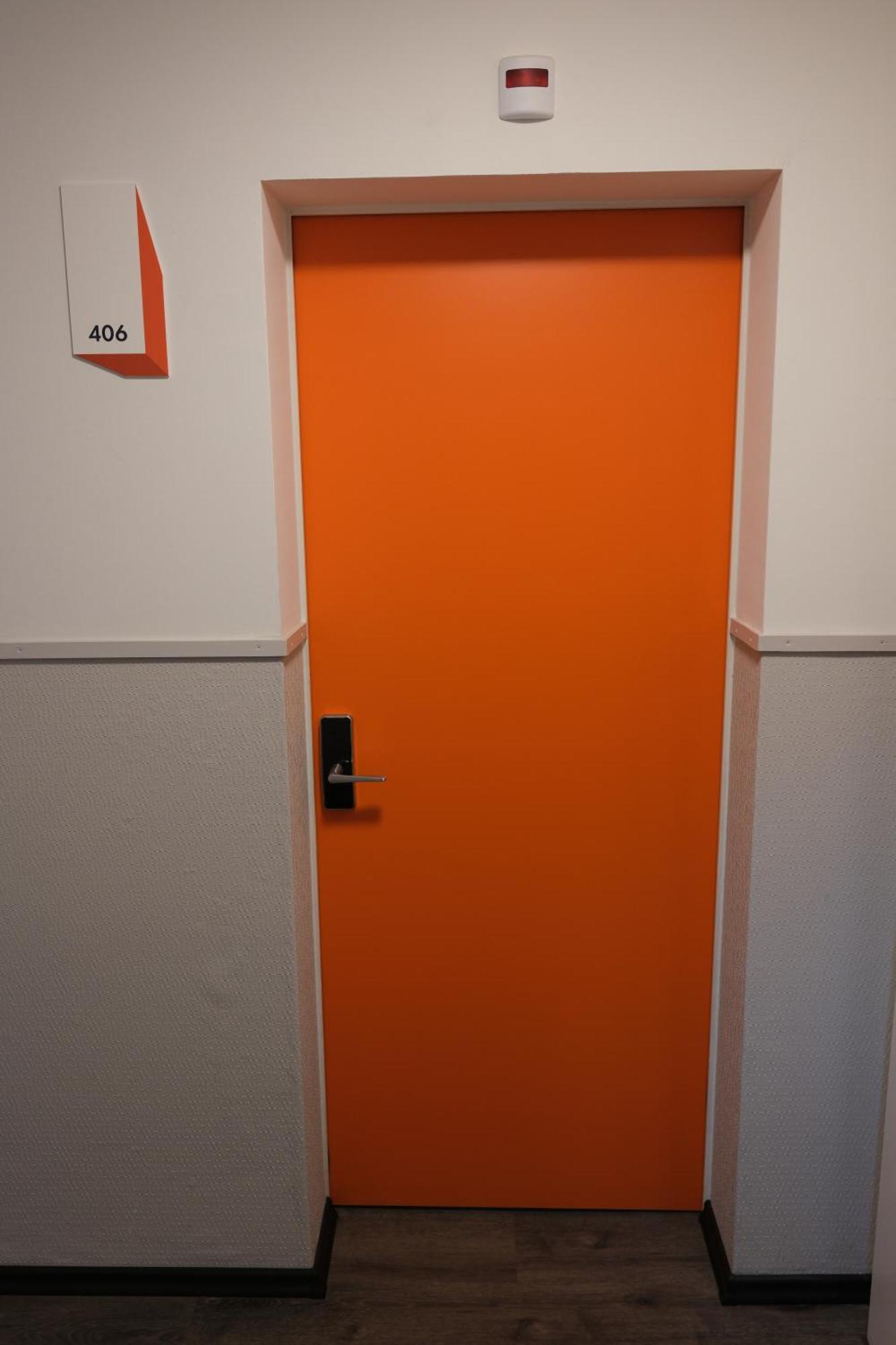 Easyhotel Zuerich Main Station Camera foto